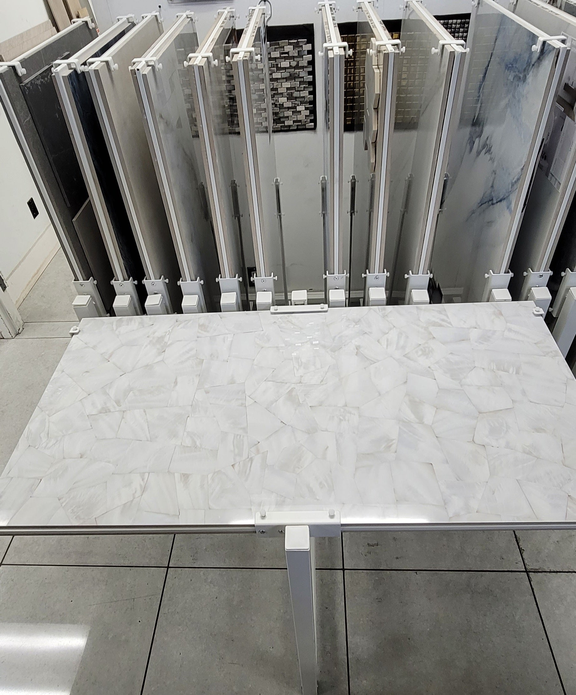 Sliding 360 Display For Large Format Tiles – Eco Tile Imports